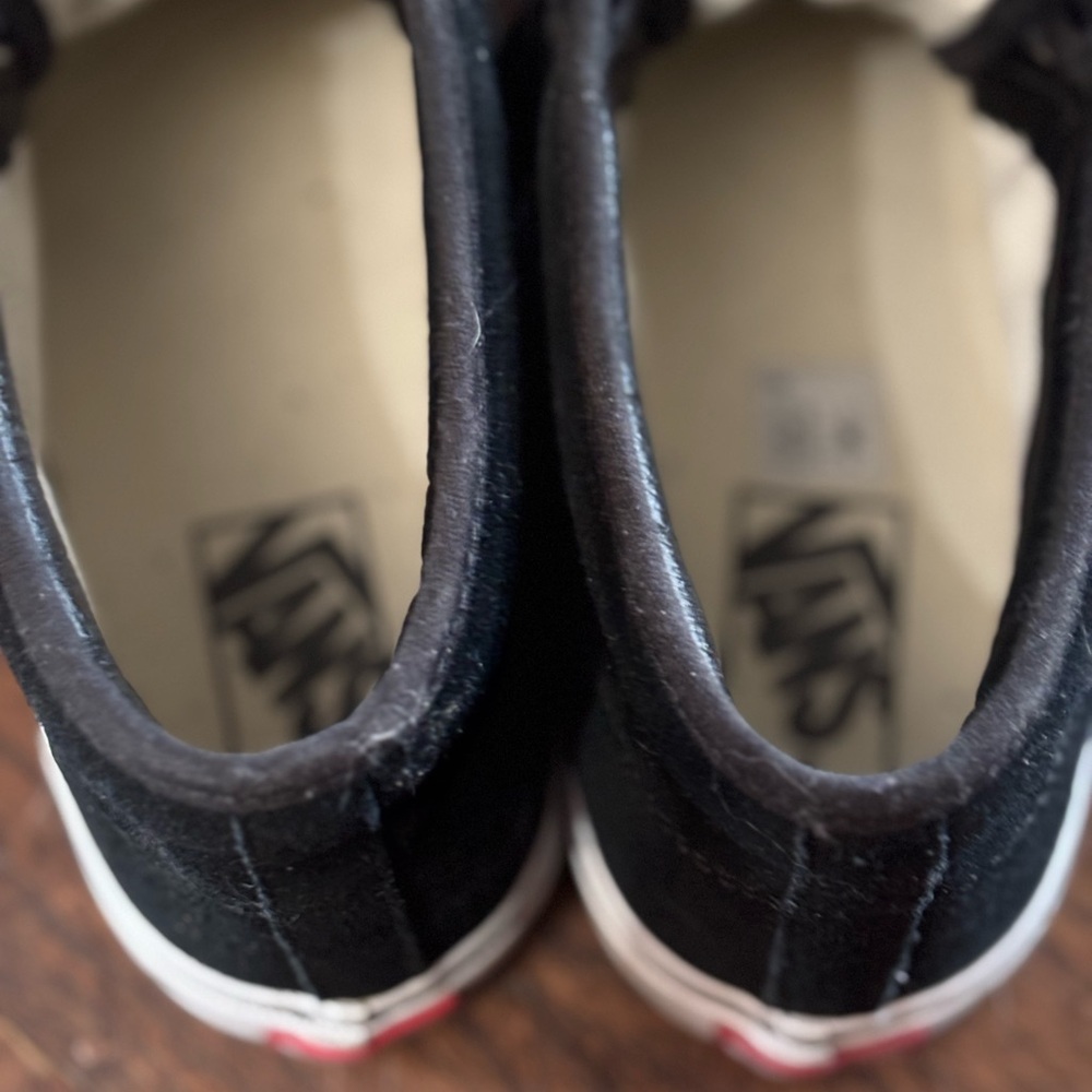Vans Black Suede Chuck’s - Picture 10 of 10